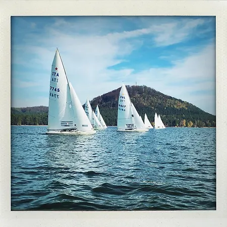Terasy Mladi Machovo Jezero Daire