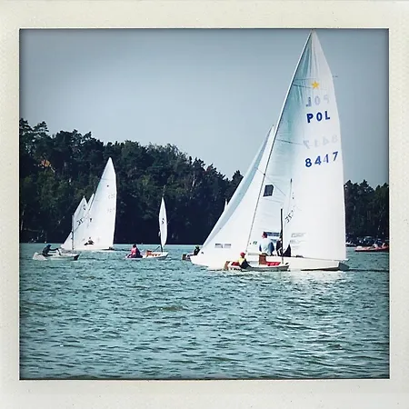 Terasy Mladi Machovo Jezero Lägenhet