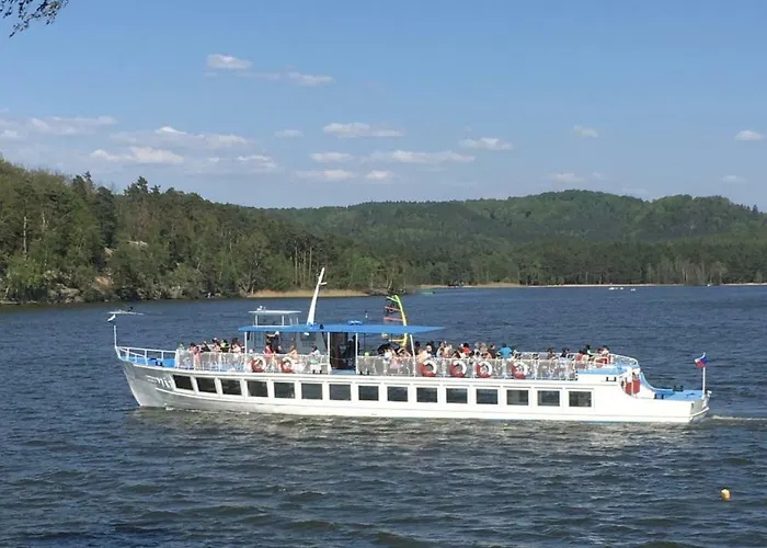 Terasy Mladi Machovo Jezero Lägenhet